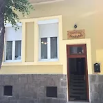 Guest house Bazilika Vendeghaz 3*