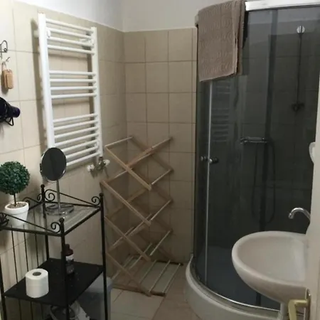 Bazilika Vendeghaz Konukevi 3*