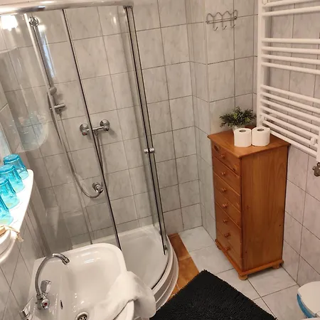 Bazilika Vendeghaz Konukevi 3*